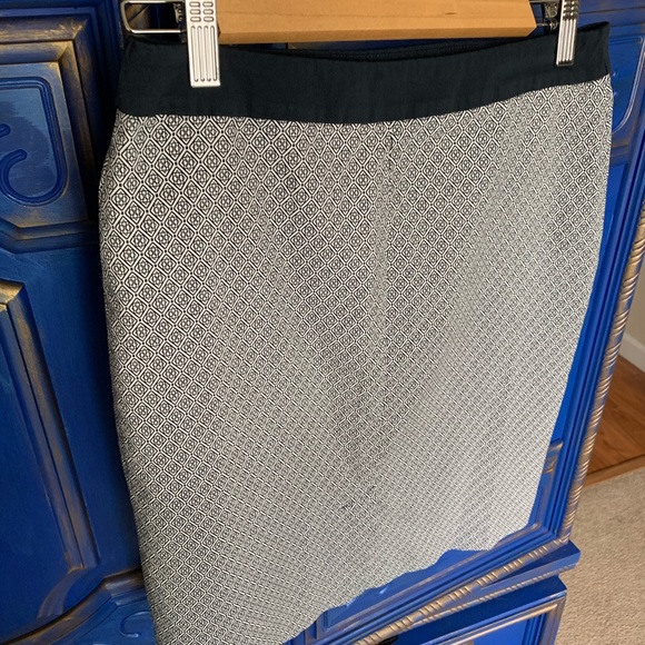 ⭐️ Margaret M Skirt Pull-On Stretch Stitch Fix - Picture 2 of 3